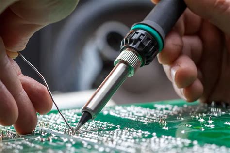 2019s Top 9 Best Soldering Irons For Electronics With Reviews And