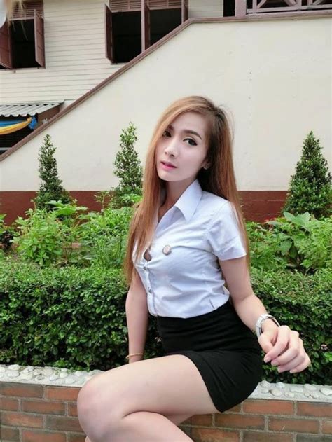 s girls university girl collegiate prep southern prep asian girl beauty thailand