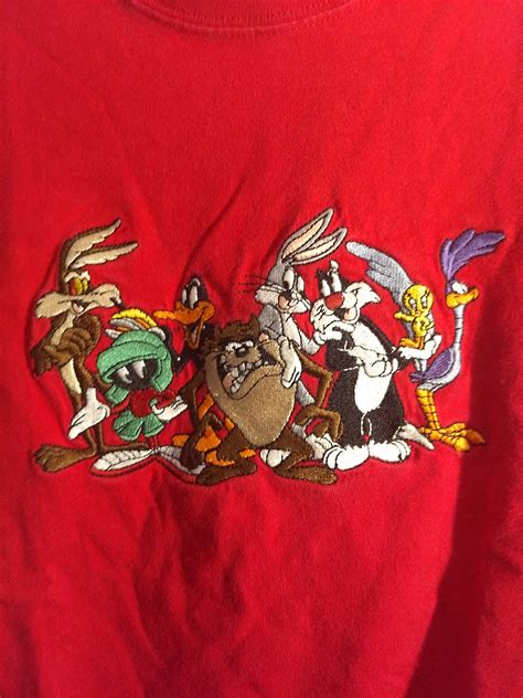 Looney Tunes Kids T Shirt Embroidered Authentic Vintage 1999 Bugs