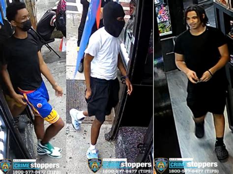 NYPD Crime Stoppers On Twitter WANTED ROBBERY On At Approx PM Courtlandt