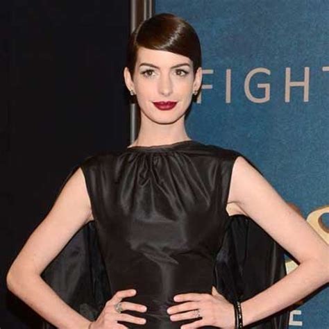 Anne Hathaway “devastated” After X Rated Flash At New York Les Miserables Premiere