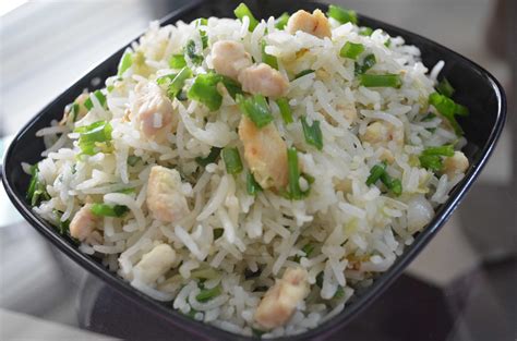 Remove from the heat, return the chicken to the pot and fold in the green onions, cilantro and mint and season with salt, pepper and honey, if needed. Chicken Spring Onion Pulao - By Rahat Zaid - Recipe Masters