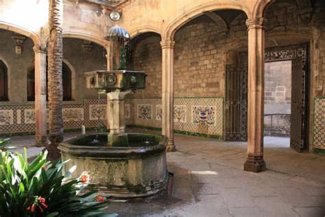 Entraréis en contacto con chicos y chicas de vuestra edad venidos de toda españa. BARCELONA: CASA DE LA ARDIACA ~ Beautiful places of ...
