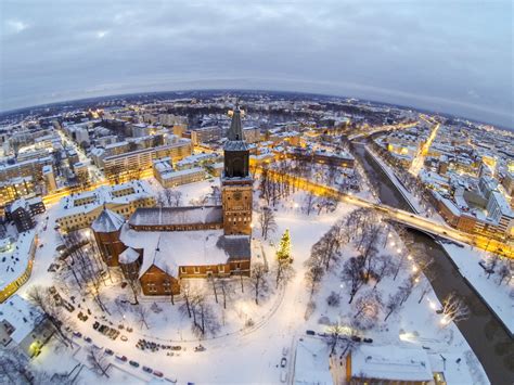 Yüzyıl başlarında bu nâmını helsinki'ye kaptırmıştır. Erasmus Experience in Turku, Finland by Adèle | Erasmus ...