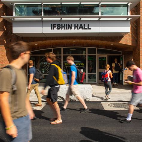 Center for Student Success | Grossman School of Business | The
