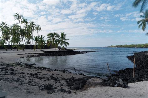 These 11 Historic Fishponds In Hawaii Are Perfectly Picturesque
