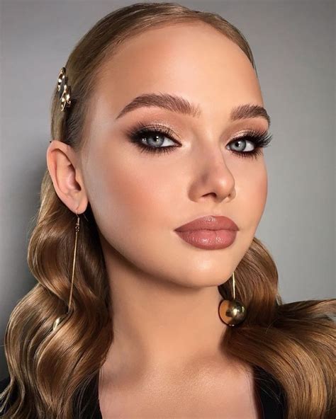makeup girl uploaded by 𝓞𝓱 𝓶𝔂 𝓫𝓮𝓵𝓵𝓪 𝓿𝓲𝓽𝓪 on we heart it natural glam makeup glam makeup look