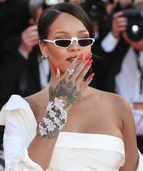 Rihanna Pairs Bridal Dress With Chopard Jewelry At 2017 Cannes Film