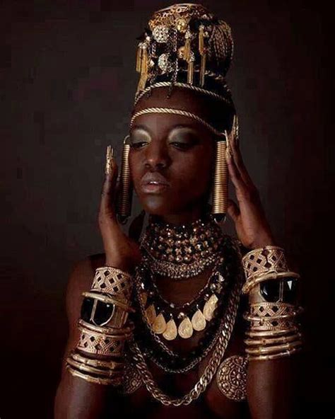 Queenin African Queen African Beauty African Fashion African Crown