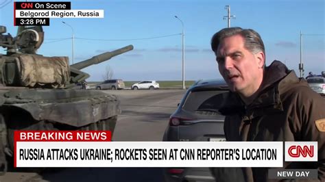 How Cnn Fox News And Other Tv Networks Are Covering Ukraine The New York Times