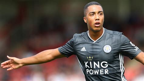 Because it's youri tielemans first christmas in the uk, what if he planned to go home but his flight got cancelled or something and. Youri Tielemans - Gw36 Ones To Watch Youri Tielemans - See ...