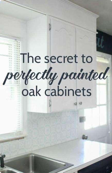 The warm colors and pleasant appearance that wood brings to your home are that's why it's essential to how to clean wood cabinets and ensure that your home stays as neat and engaging as possible. Painting Kitchen Cabinets Oak Wood Grain 21 Ideas ...
