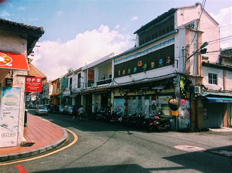 Forget playing tourist in melaka; Chop Chung Wah Hainanese Chicken Rice (中华茶室) @ Lorong Hang ...