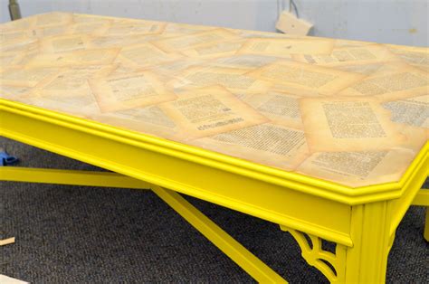 This diy project shows you how to decoupage the top of a coffee table to turn it into a designer quality piece of furniture. just crushing: DIY decoupage coffee table
