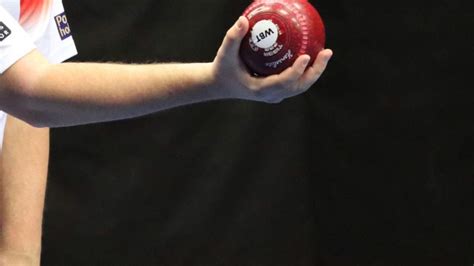 world indoor bowls championship live watch coverage from potters resort in hopton on sea live