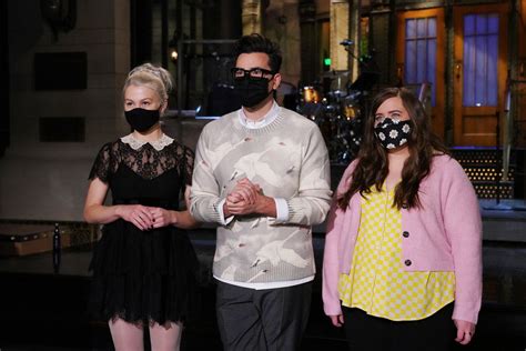 The Best Fashion Moments From The 46th Season Of ‘snl Photos Wwd