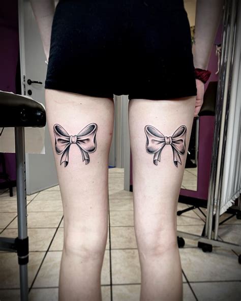 Leg Bows Tattoo By Chiaraofftattoo