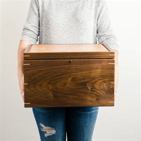 extra large keepsake memory box personalized walnut with cherry wood mad tree woodcrafts