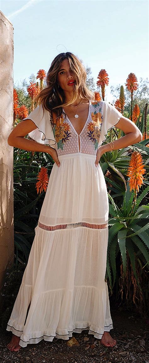 39 Adorable Bohemian Wedding Dress To Makes You Look Stunning Outfits Styler Bohemian Style