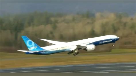 Take Off Of The New Boeing 777x With Folding Wings The First Test