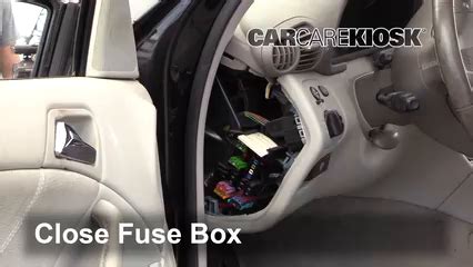 Fuse box in cargo compartment. Mercedes Ml350 Fuse Box Location - Wiring Diagram Schemas