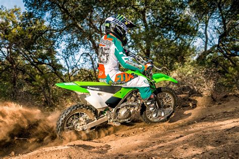 Now, compared to some other models, the acceleration of the bike is too fast, therefore you need to be on your toes when you go full throttle. 2021 Kawasaki KLX Lineup First Look: KLX140R and KLX140R L ...