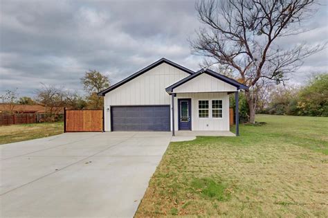 4407 Baylor St Fort Worth Tx 76119 Mls 20491955 Redfin