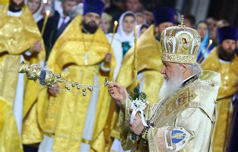 Midnight Mass On Russias Orthodox Christmas Eve