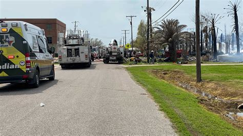 Fire destroys home in Sabine Pass Tuesday afternoon | 12newsnow.com