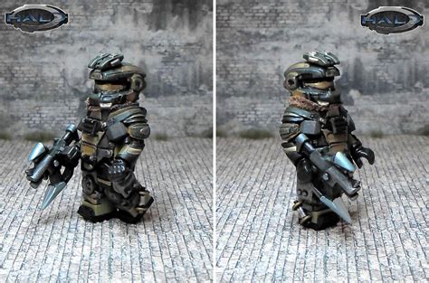 The Chief Custom Built Master Chief Halo Minifigure I Bou Flickr