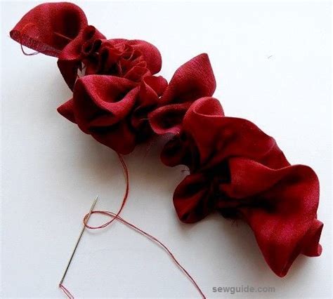 Fabric Roses 10 Easy Diy Tutorials Sewguide