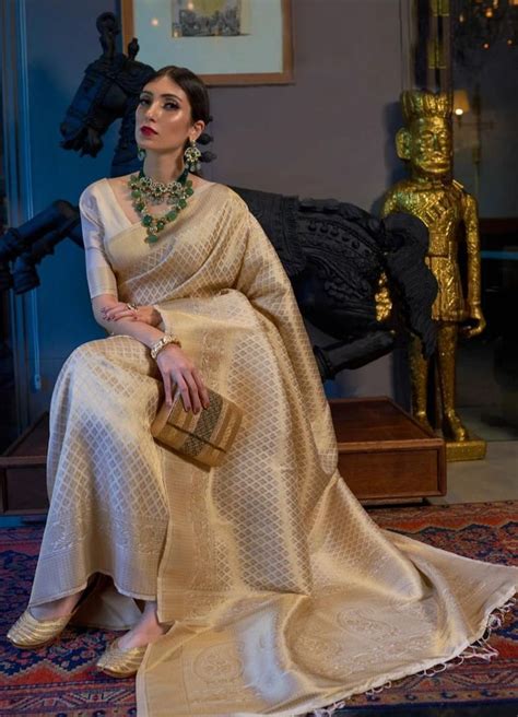 Wedding Special Golden White Kanchipuram Soft Weaving Silk Etsy In