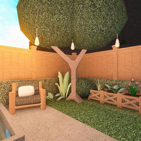 Cute Bloxburg Front Garden Ideas