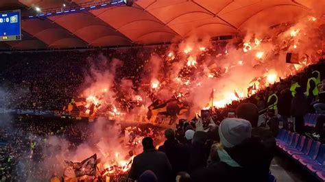 Sg dynamo dresden, dresden, germany. 8.000 Dynamo Dresden Ultras Hooligans in Hambourg 11/02 ...