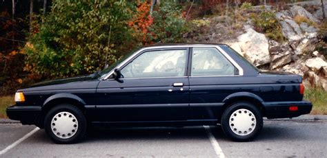 1990 Nissan Sentra Coupe Nissan Sentra Jdm Cars Distant Vintage Cars