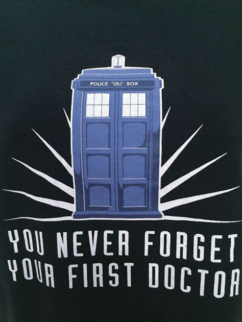 Dr Who You Never Forget Your First Doctor T Shirt Small Thinkgeek Blamm Never Forget