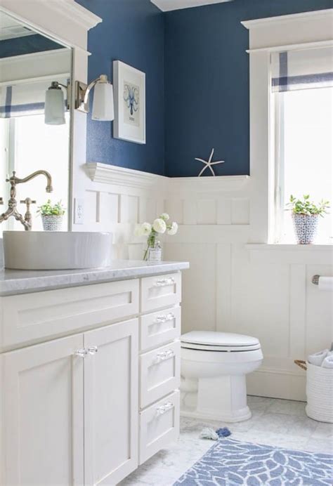 The signature blue and anchors are a fun nod to his or her branch, and it's a little patriotic too. 5 Navy & White Bathrooms - The Inspired Room