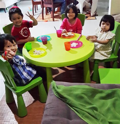 Siakap tiga rasa via sajiandapurbonda.blogspot.co.uk. Rumah Kami, Syurga Kami: Ruang Makan Khas untuk Kanak-kanak