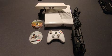 Microsoft Xbox 360 S 4gb White Console 1439 Complete System With Kinect