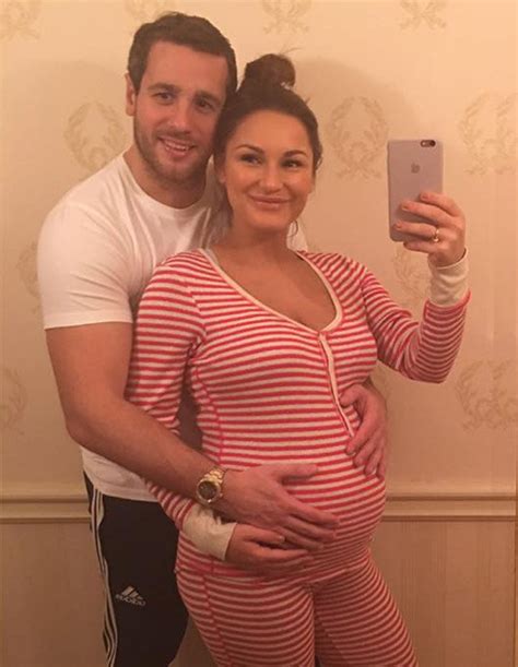 Sam Faiers Posts Picture Of Baby Boy To Instagram After Welcoming First