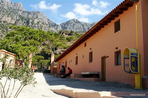 Αν είναι πραγματικά ο κουδουμάς ένας επίγειος παράδεισος στην κρήτη θα το αποφασίσετε εσείς. gerontisart: Η ΜΟΝΗ ΚΟΥΔΟΥΜΑ ΣΤΑ ΝΟΤΙΑ ΤΟΥ ΗΡΑΚΛΕΙΟΥ ΚΡΗΤΗΣ