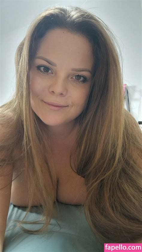 Lea Lovebird LeaLovebird Itslealovebird Nude Leaked OnlyFans Photo