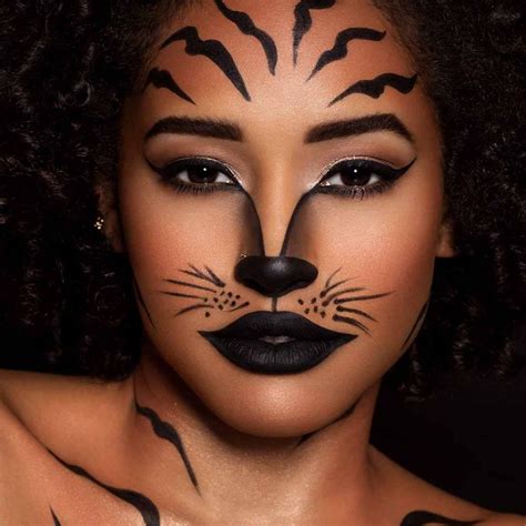 Become Wild Like A Tiger This Halloween With This Wild Tiger Face