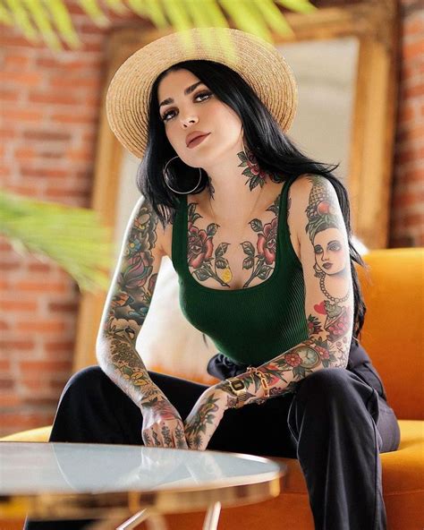 Anna Meliani ☕️ On Instagram “🌿🤠🌿 Ootd Traditionaltattoo Lackofcolor