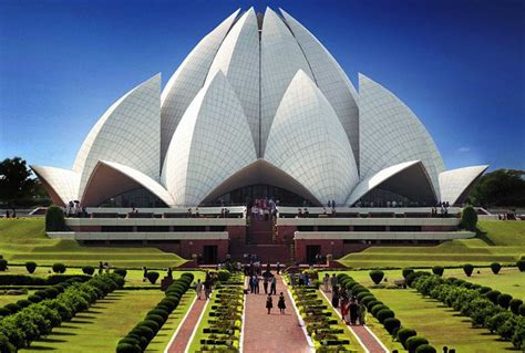 Lotus Temple New Delhi Must See Places India Travel Around The