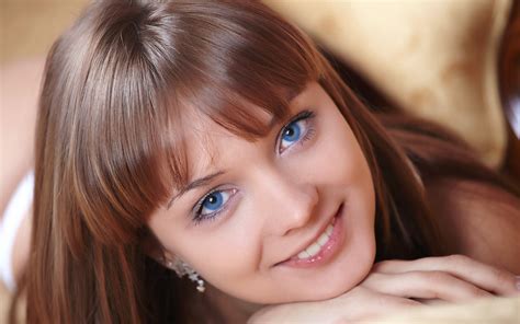 Hintergrundbilder Gesicht Frau Modell Porträt Lange Haare Blaue Augen Brünette Brille