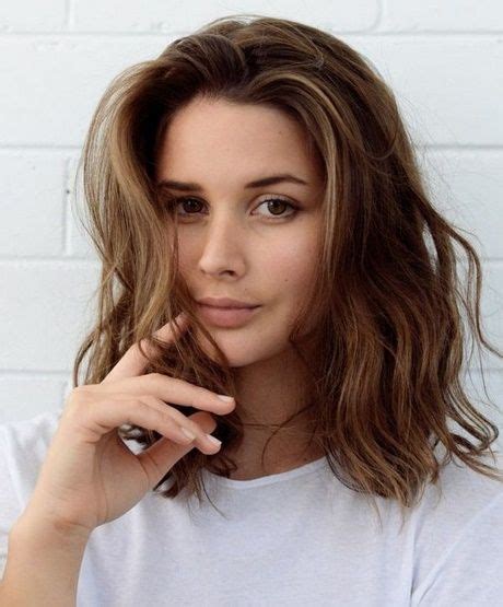 13 Heartwarming Just Above The Shoulder Length Hairstyles