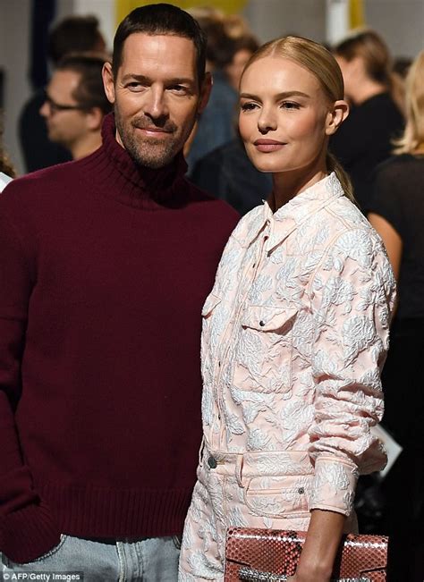 Kate Bosworth Strolls With Hubby After Calling Out Sexism Daily Mail Online