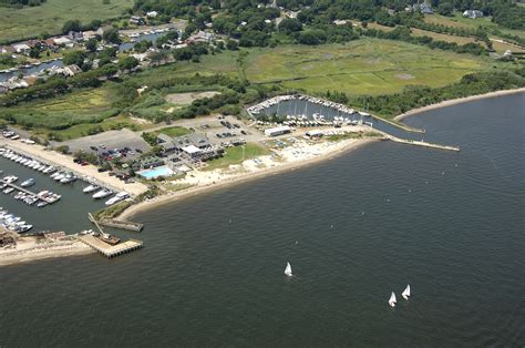 Sayville Yacht Club in Blue Point, NY, United States - Marina Reviews