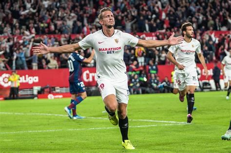Mönchengladbach, newcastle united, fc twente, de graafschap, de graafschap (j). Luuk de Jong y la dictadura del gol - Sevilla FC | Olympo ...